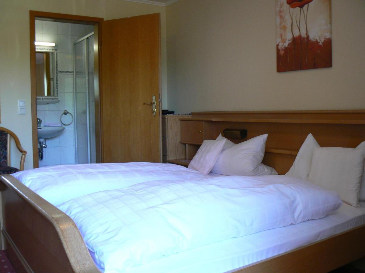 Haus Evelyn / Haus Heidemarie Hotel Bad Fussing Room photo
